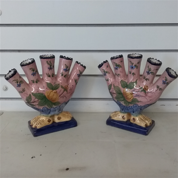 ANTIQUE PORCELAIN EGISTO FANTECHI 5 FINGER VASES