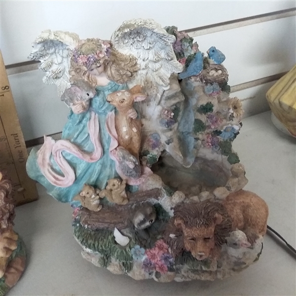 VINTAGE POTTERY PIECES & RESIN MUSICAL FOUNTAINS