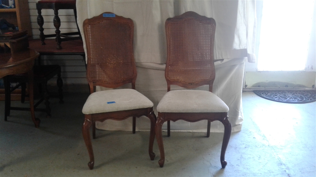 PAIR OF DINING CHAIRS WITH CANED BACKS & UPHOLSTERED SEATS