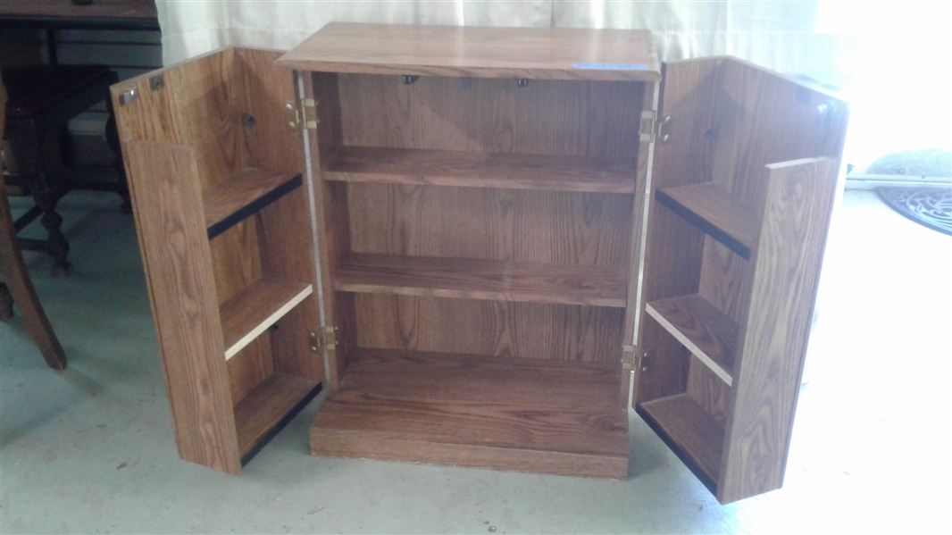 MEDIA STORAGE CABINET