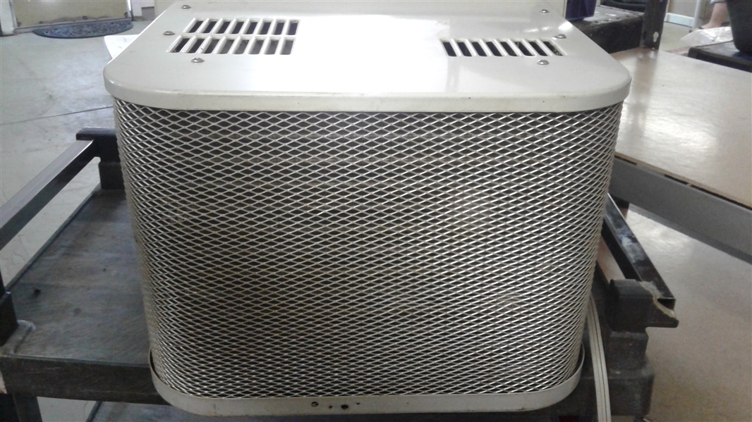 WHIRLPOOL AIR CONDITIONER