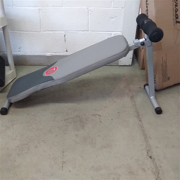 UNIVERSAL INCLINE BENCH