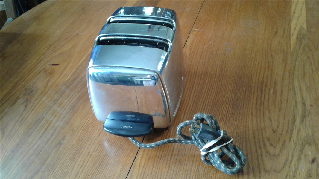 VINTAGE SUNBEAM 2 SLICE TOASTER