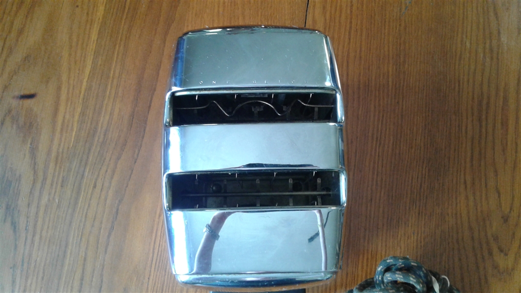 VINTAGE SUNBEAM 2 SLICE TOASTER