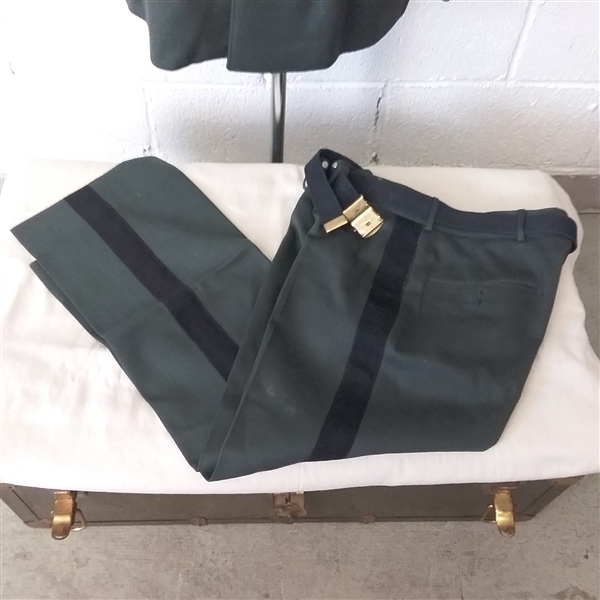 VINTAGE MILITARY DRESS UNIFORM