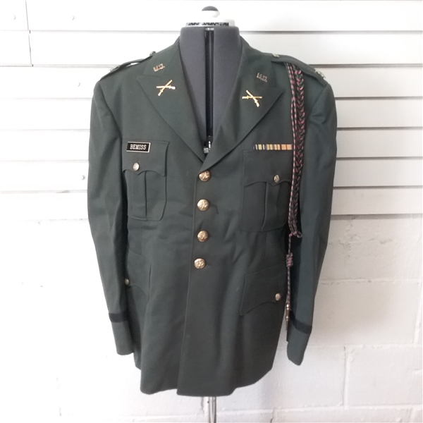 VINTAGE MILITARY DRESS UNIFORM