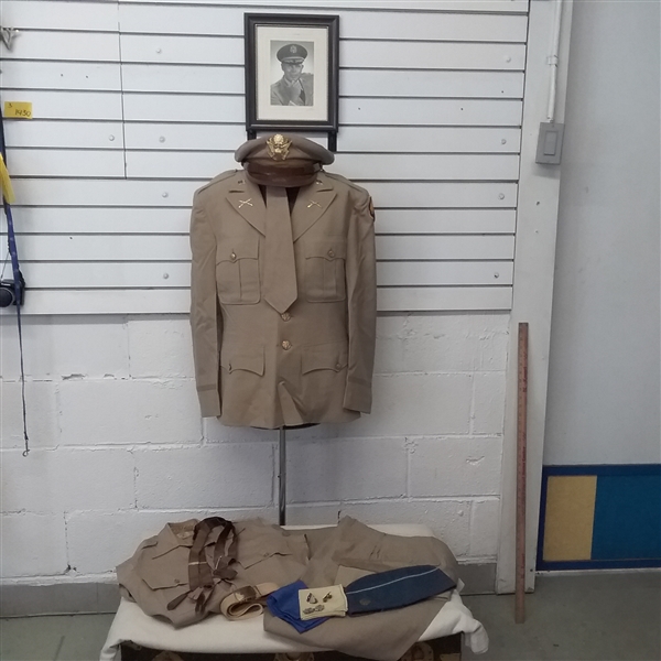  VINTAGE TAN MILITARY DRESS UNIFORM