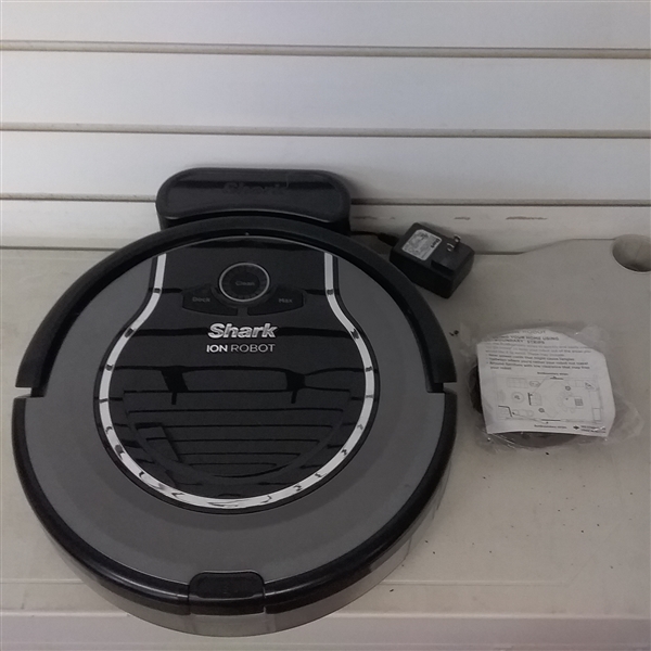 SHARK ION ROBOTIC VACUUM CLEANER 