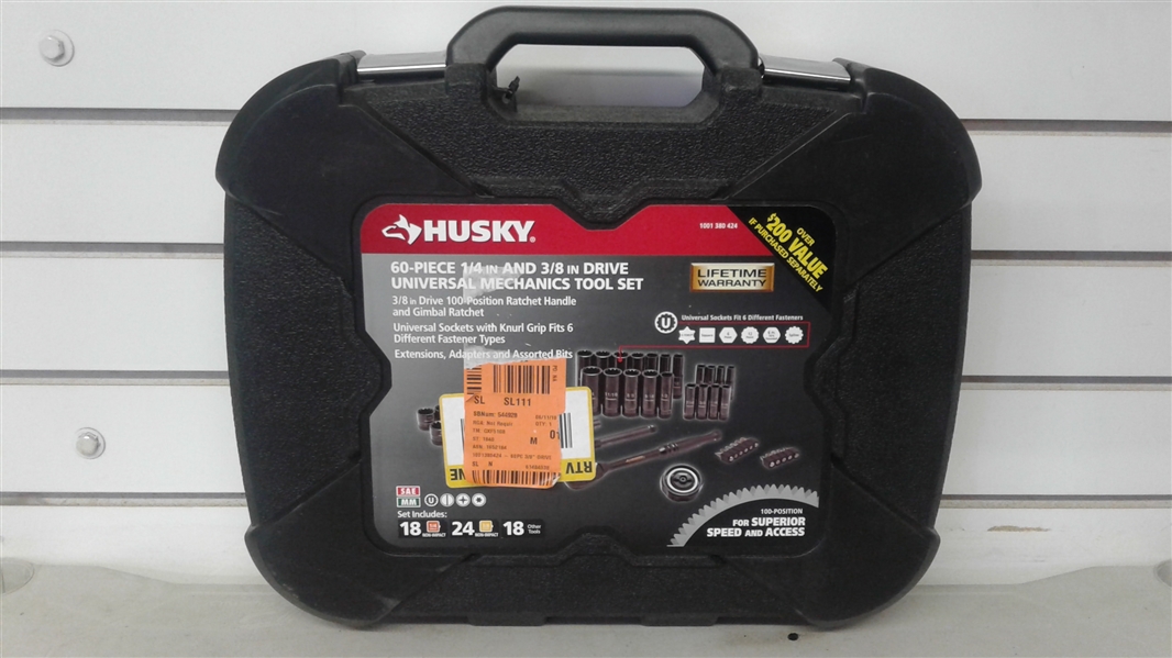 HUSKY 60 PIECE  1/4IN AND 3/8IN DRIVE UNIVERSAL MECHANICS TOOL SET