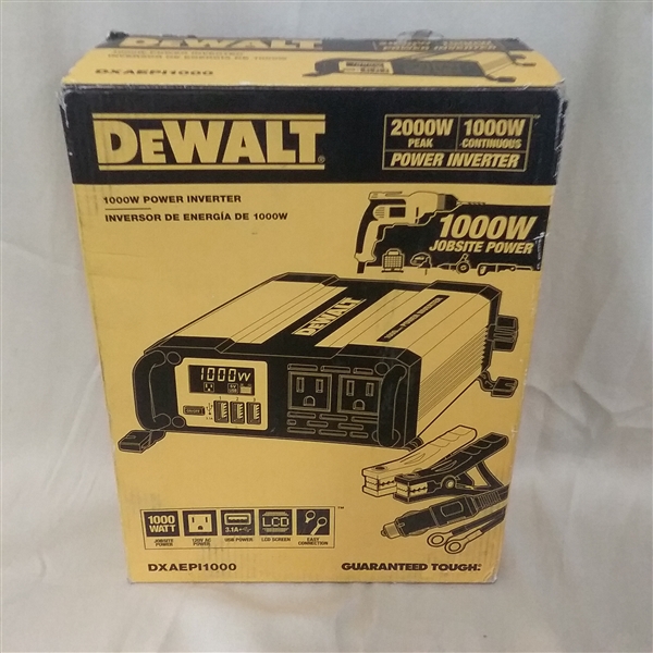 DEWALT 1000 WATT POWER INVERTER 