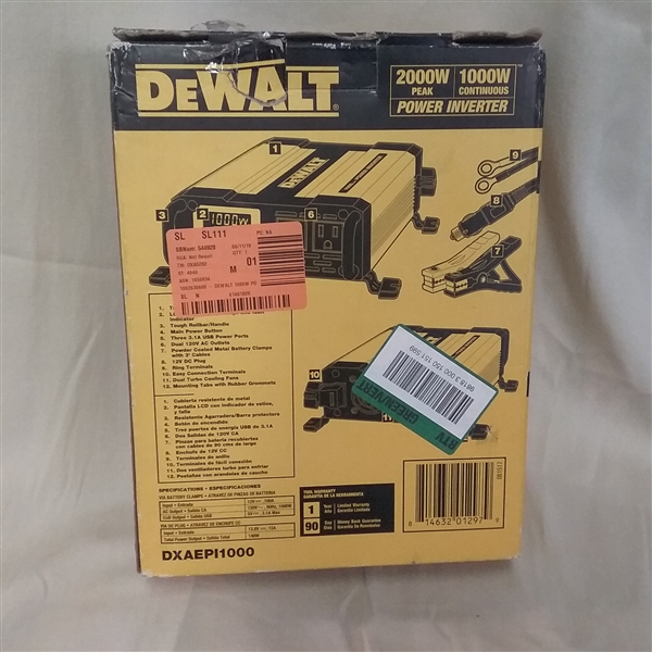 DEWALT 1000 WATT POWER INVERTER 