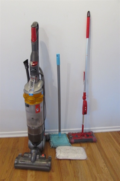 DYSON DC18 SLIM ALL FLOORS VACUUM, FLOOR SWEEPER & DUSTER 