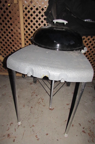 WEBER CHARCOAL BBQ WITH TABLE AND COVER
