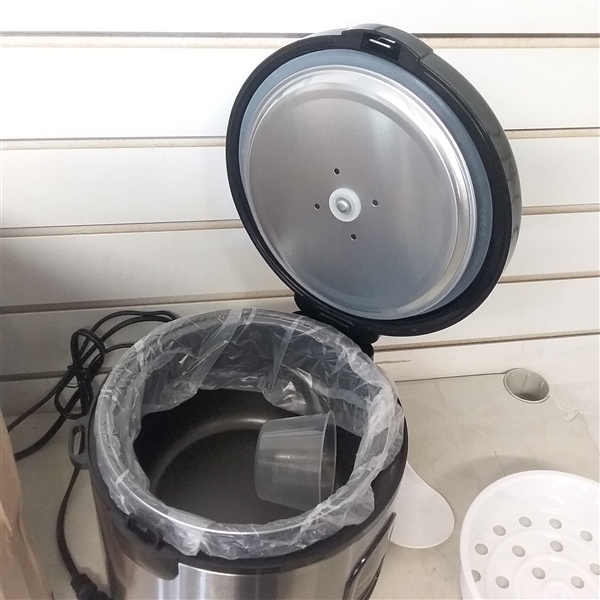 SMALL ELECTRIC RICE COOKER
