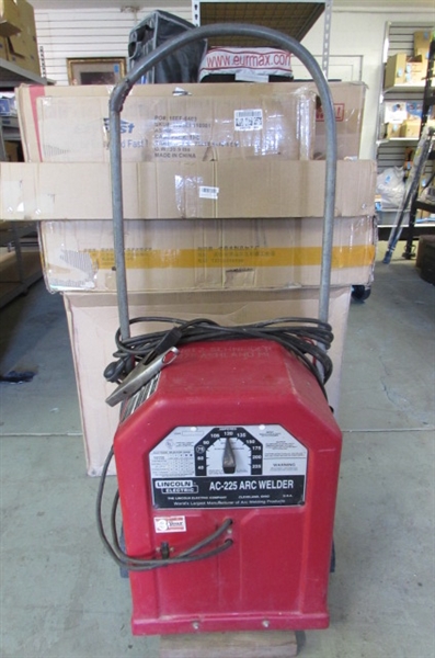 LINCOLN AC-225 ARC WELDER