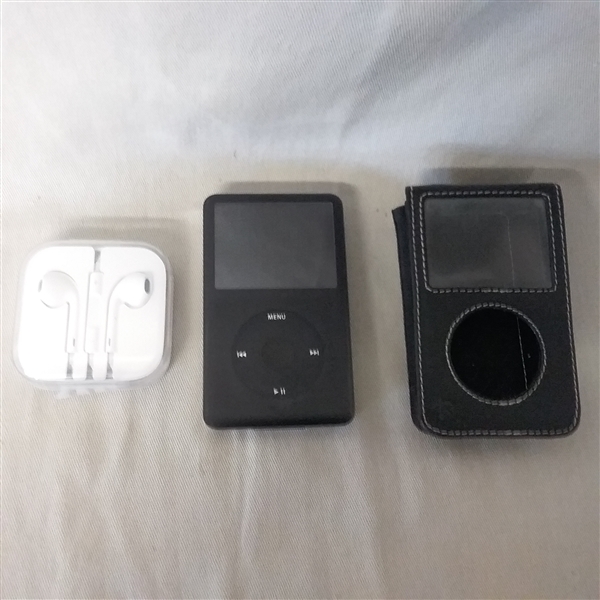 APPLE 160GB iPod w/JBL DOCKING SPEAKER