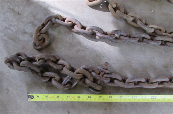 TOW CHAINS