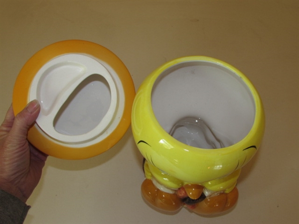 TWEETY BIRD COOKIE JAR