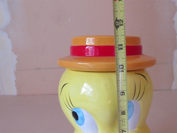 TWEETY BIRD COOKIE JAR