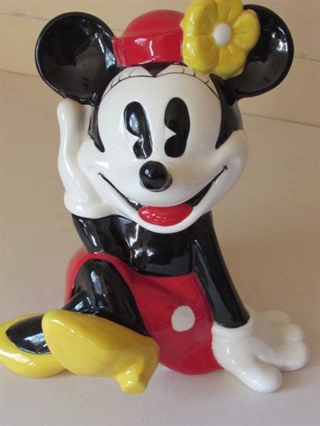 MINNIE MOUSE COOKIE JAR