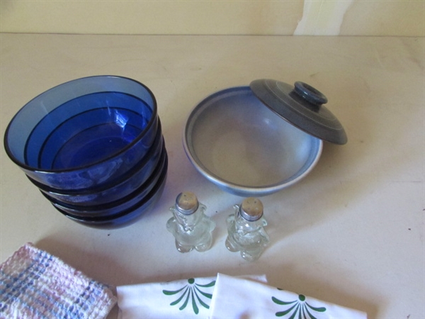 SOUP BOWLS, SMALL CASSEROLE & SALT & PEPPER SHAKERS