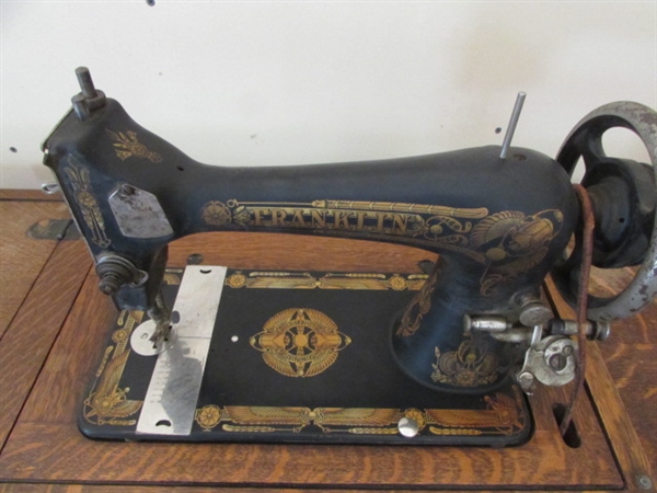 VINTAGE FRANKLIN TREADLE SEWING MACHINE IN CABINET