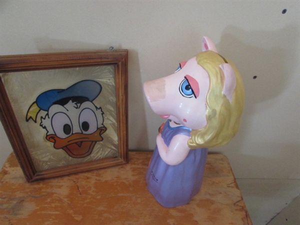 MISS PIGGY & DONALD DUCK