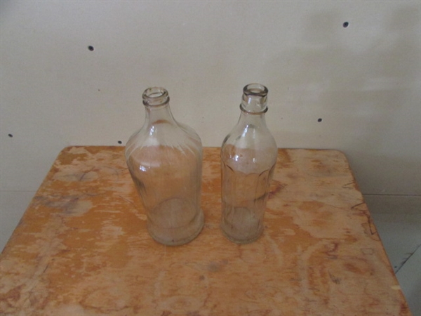 COLLECTION OF VINTAGE & ANTIQUE BOTTLES