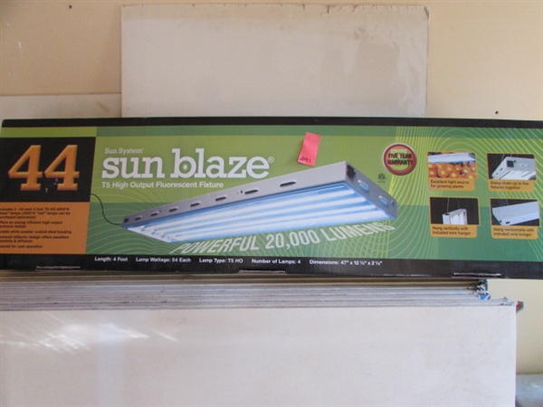 SUNBLAZE LIGHT FIXTURE - NEW