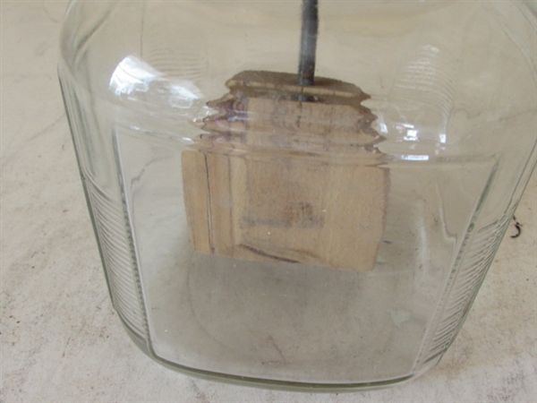 DAZEY & DANDY BUTTER CHURNS WITH GLASS JARS