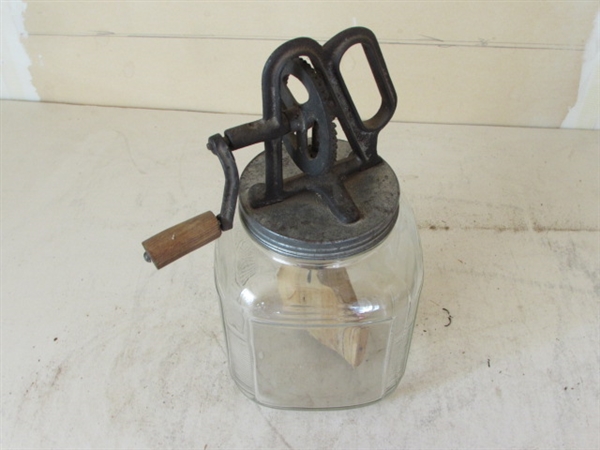 DAZEY & DANDY BUTTER CHURNS WITH GLASS JARS