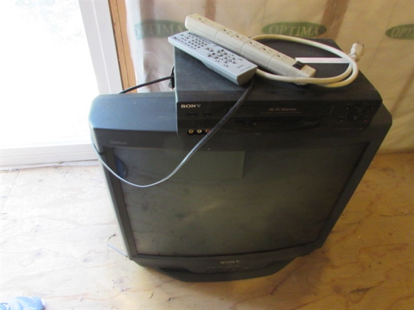 28 SONY TV & SONY VCR