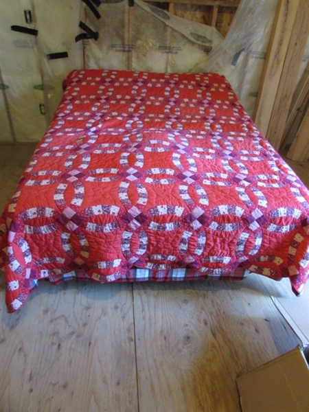 VINTAGE HANDSTITCHED QUILT - RED