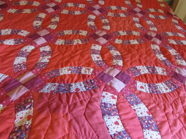 VINTAGE HANDSTITCHED QUILT - RED