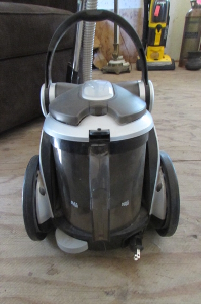 HOOVER BAGLESS CANISTER VACUUM