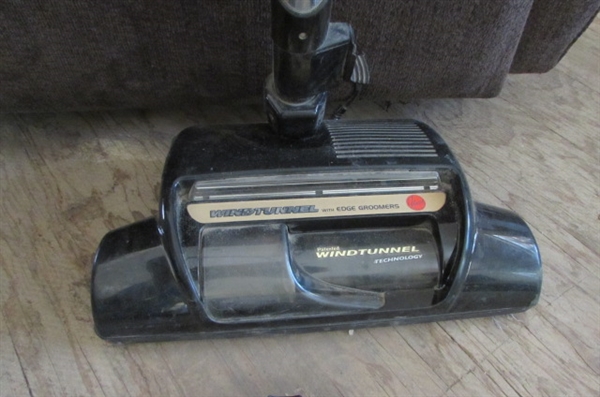 HOOVER BAGLESS CANISTER VACUUM