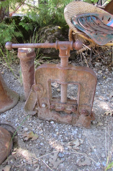 PIPE VISE & OTHER METAL YARD ART