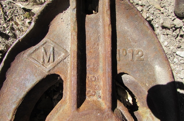 OLD METAL PULLEYS FOR YARD ART