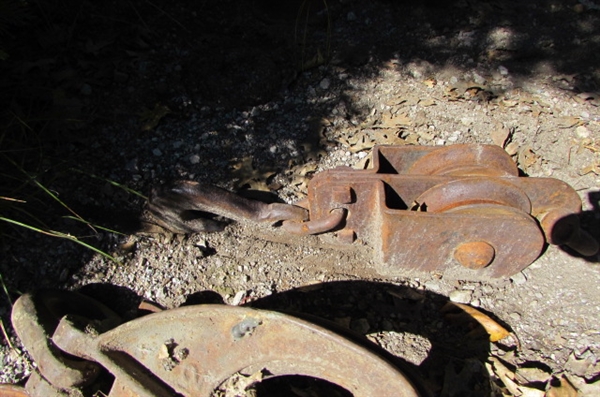 OLD METAL PULLEYS FOR YARD ART