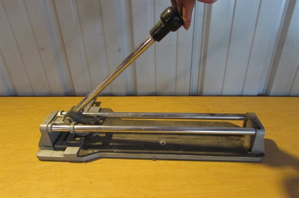 TILE CUTTER