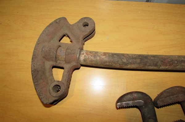 PIPE WRENCHES, PIPE BENDER & CUTTER