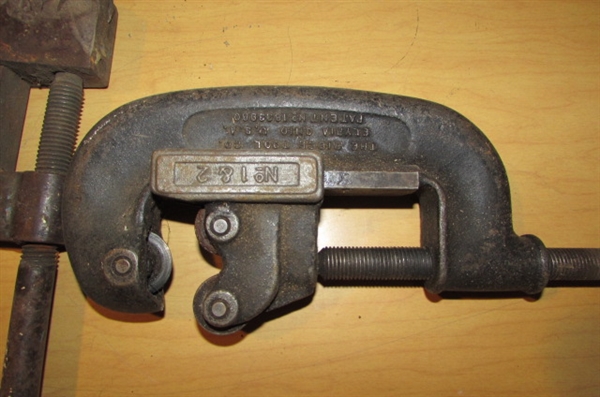 PIPE WRENCHES, PIPE BENDER & CUTTER