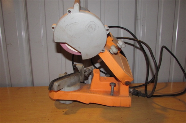 CHAINSAW SHARPENER