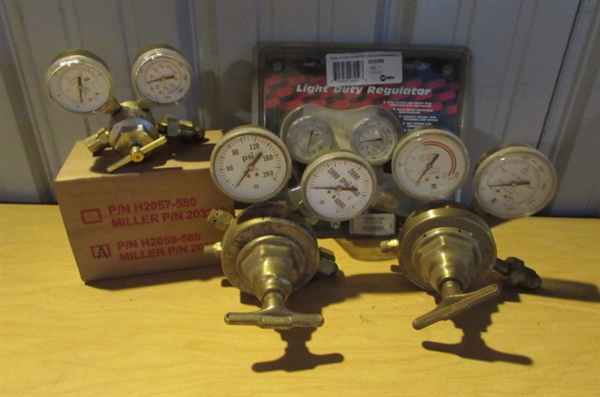 4 PRESSURE REGULATORS