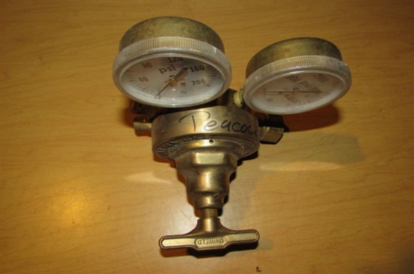 4 PRESSURE REGULATORS