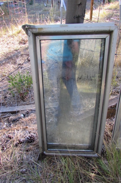 ASSORTED SIZES OF ALUMINUM FRAMED WINDOWS