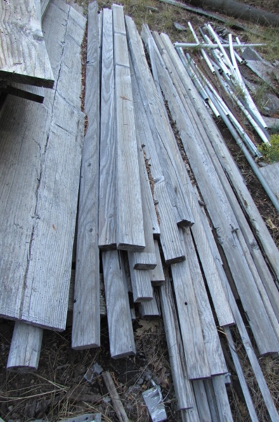 PILE OF 2 X 6 X 10' REDWOOD LUMBER