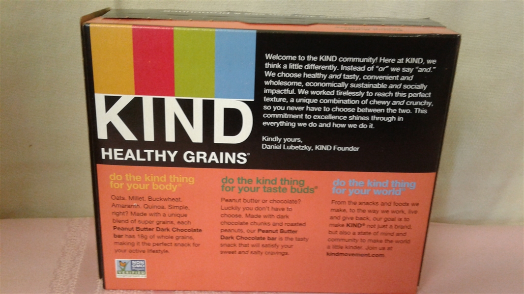 KIND HEALTHY GRAINS GRANOLA BARS PEANUT BUTTER AND DARK CHOCOLATE 6 BOXES