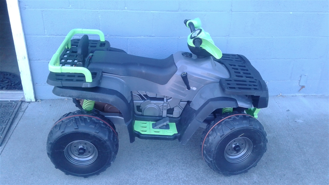 PEG PEREGO POLARIS SPORTSMAN 850 24V VEHICLE