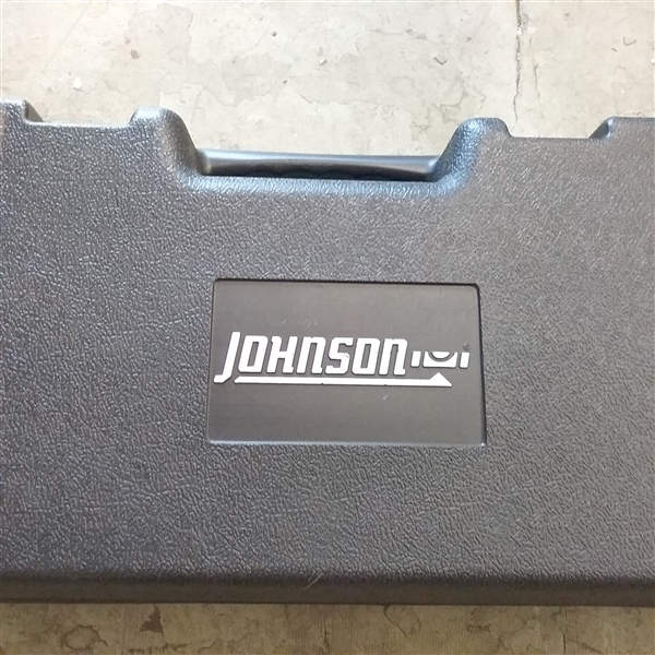 JOHNSON ELECTRONIC SELF LEVELING HORIZONTAL & VERTICAL ROTARY LASER